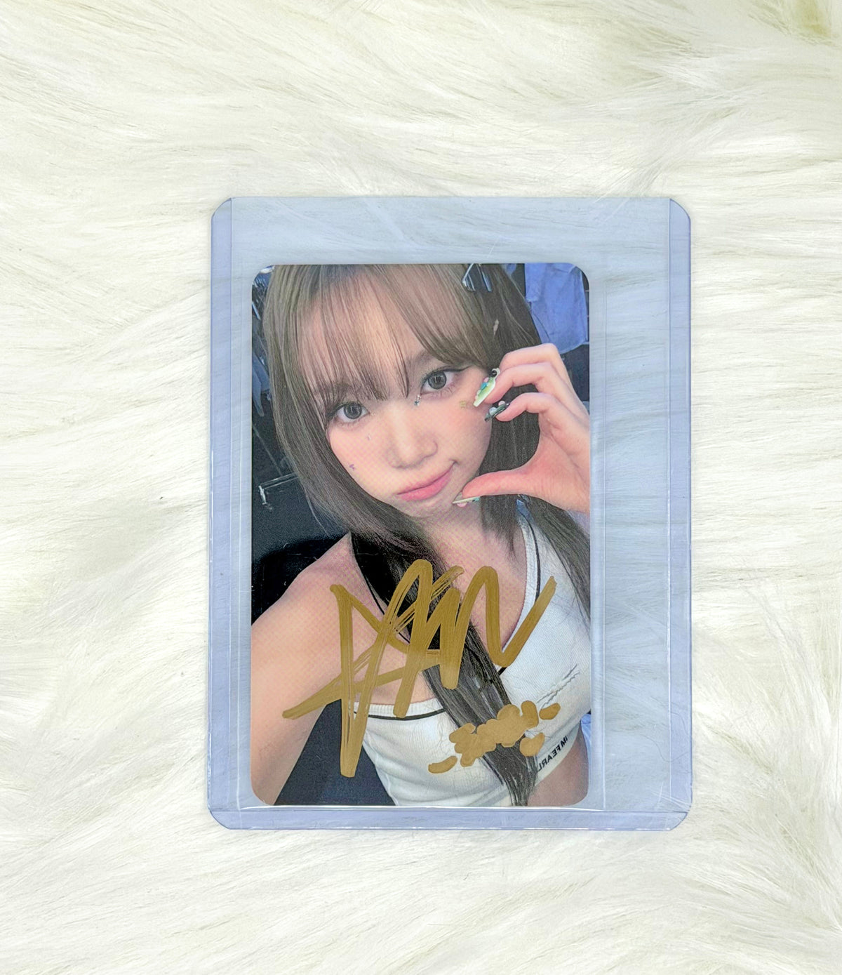 LE SSERAFIM Hong Eunchae EASY Photocard | Signed